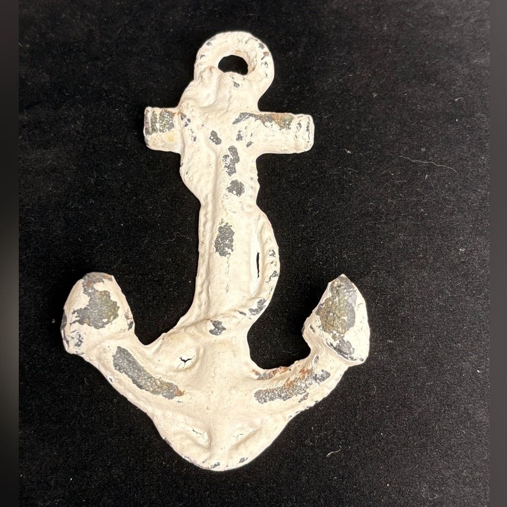 Rustic Two-Prong White Distressed Anchor Wall Hook